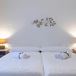 Apartment Elysium Homes Cordoba