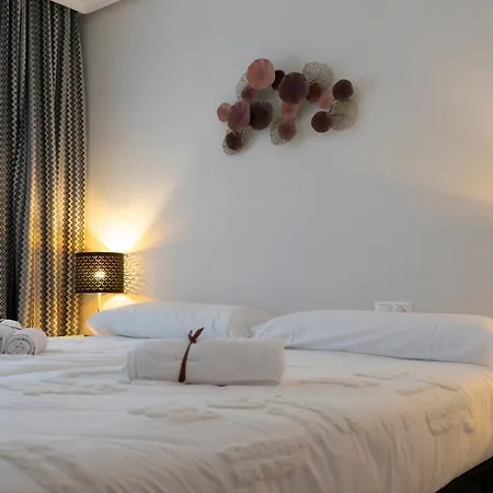 Apartment Elysium Homes Cordoba