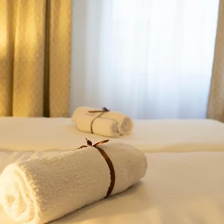 Elysium Homes 아파트